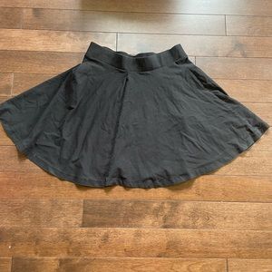 black skater skirt